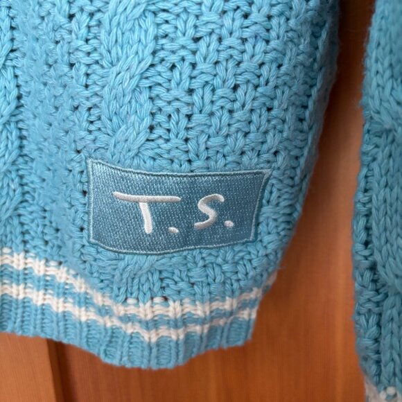 Taylor Swift 1989 Cardigan - Picture 4 of 5